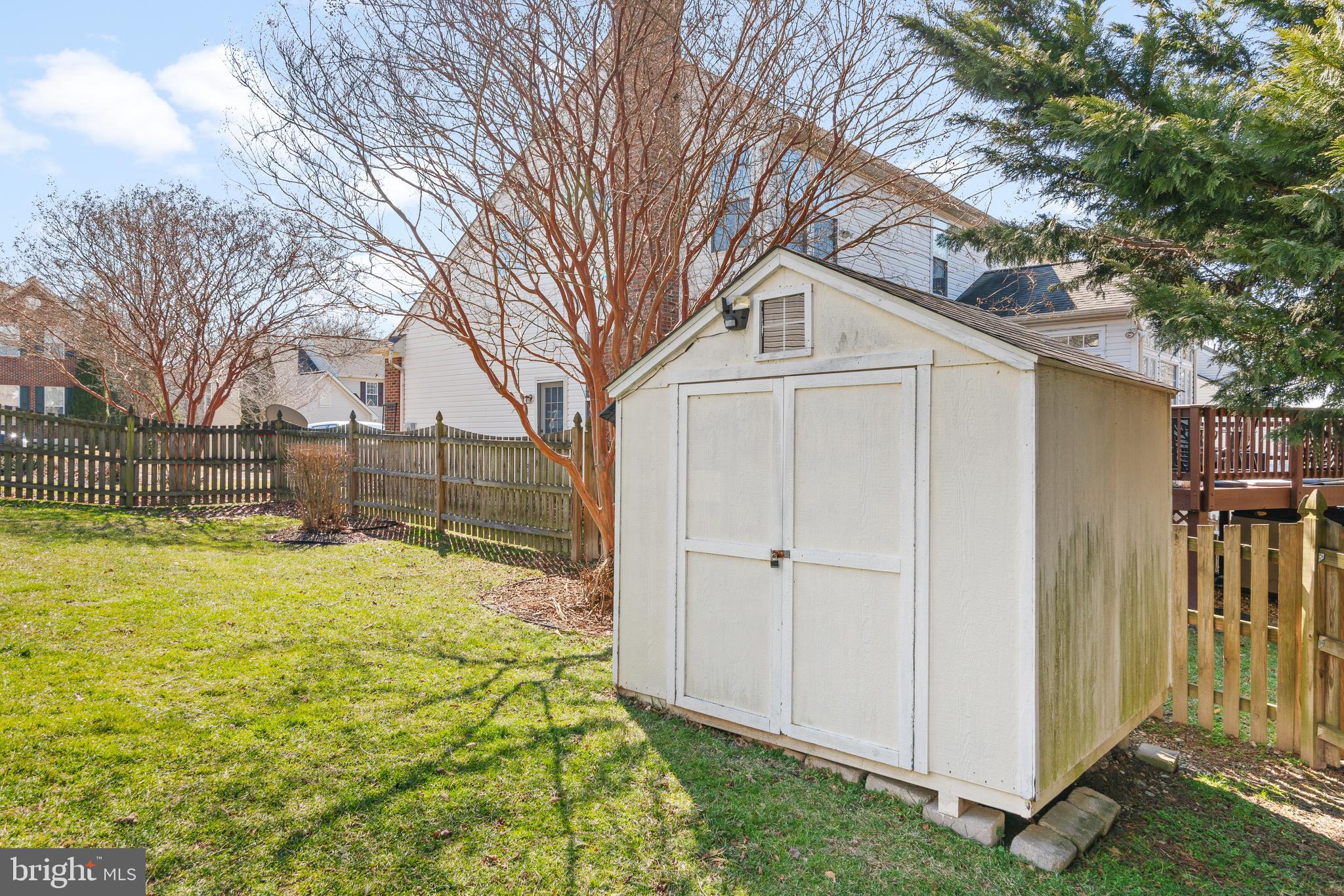 SPRING RIDGE - Residential