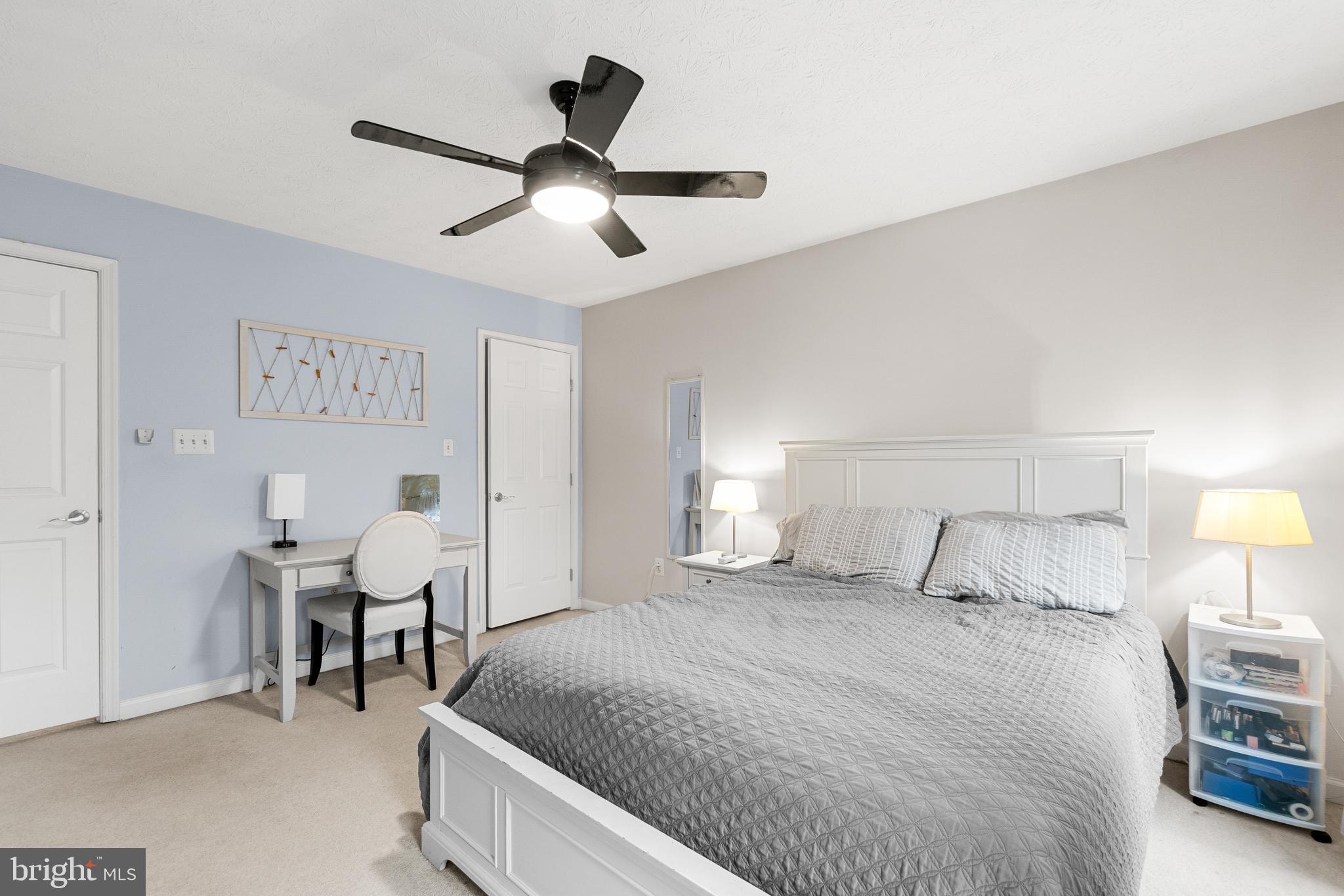 SPRING RIDGE - Residential