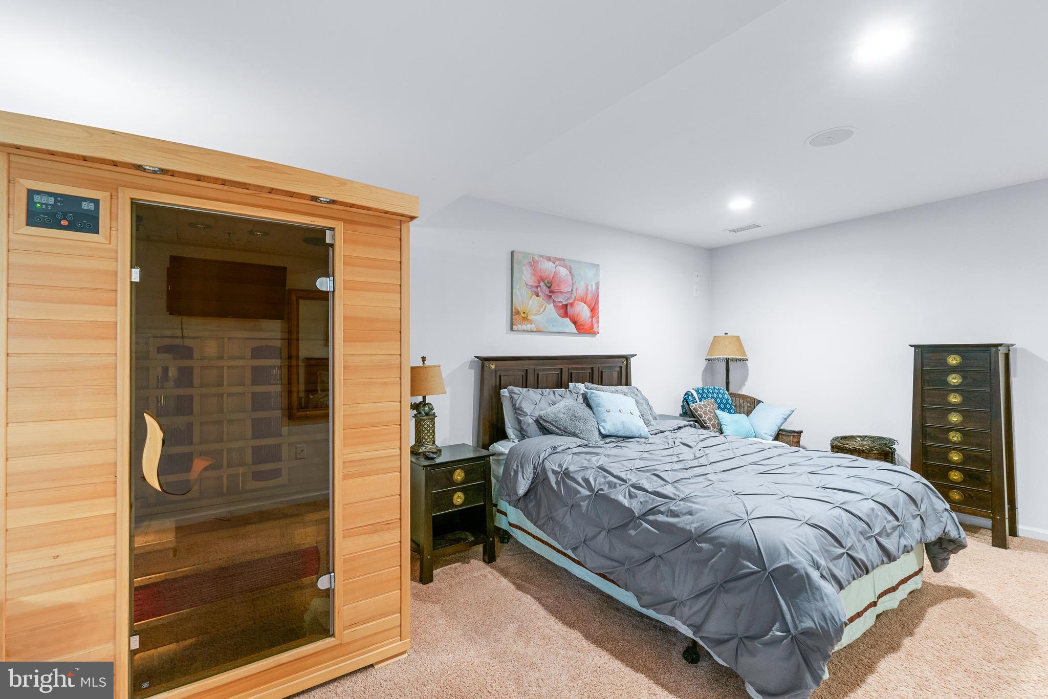 SPRING RIDGE - Residential