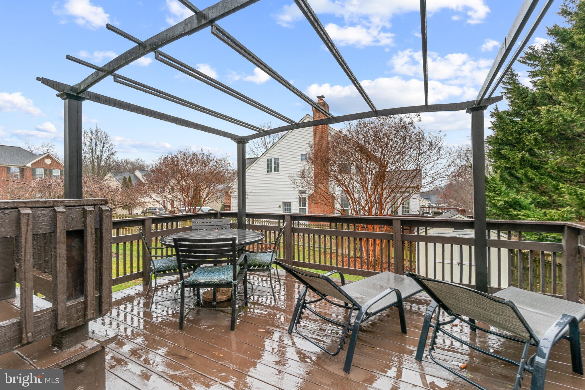 SPRING RIDGE - Residential