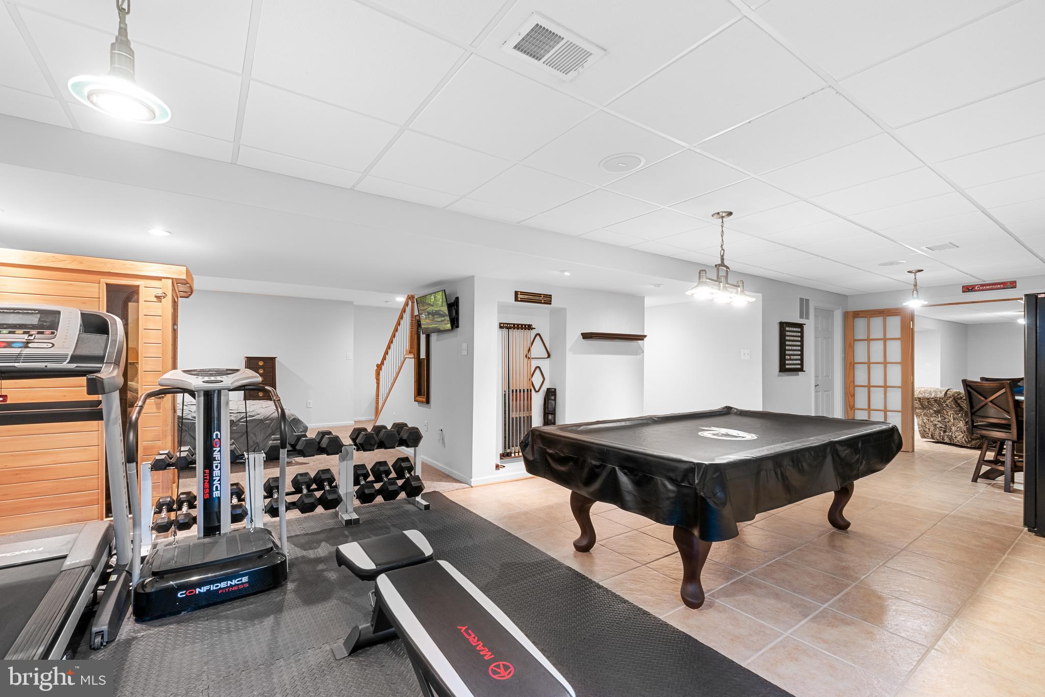 SPRING RIDGE - Residential