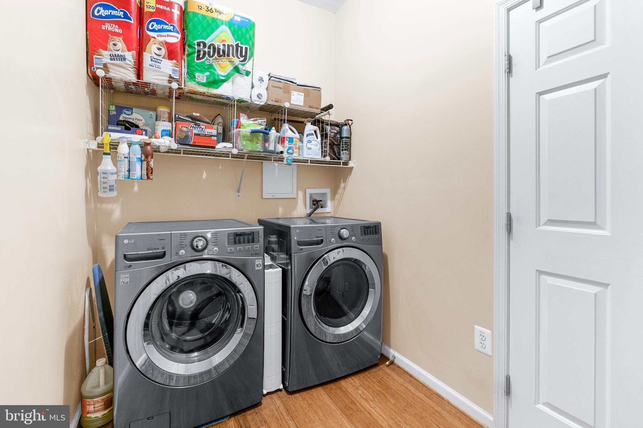 SPRING RIDGE - Residential