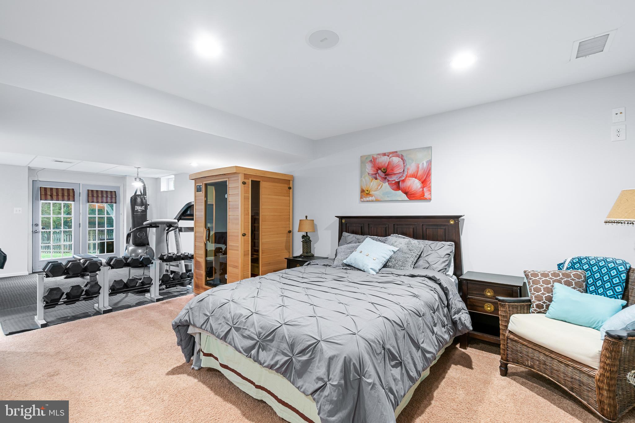 SPRING RIDGE - Residential