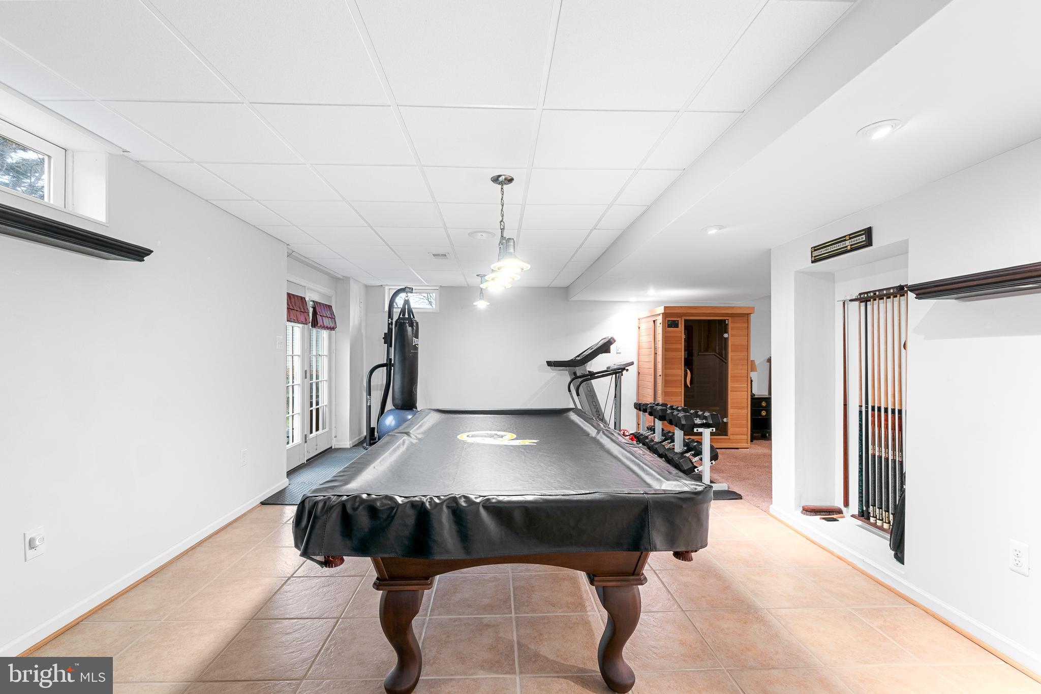 SPRING RIDGE - Residential