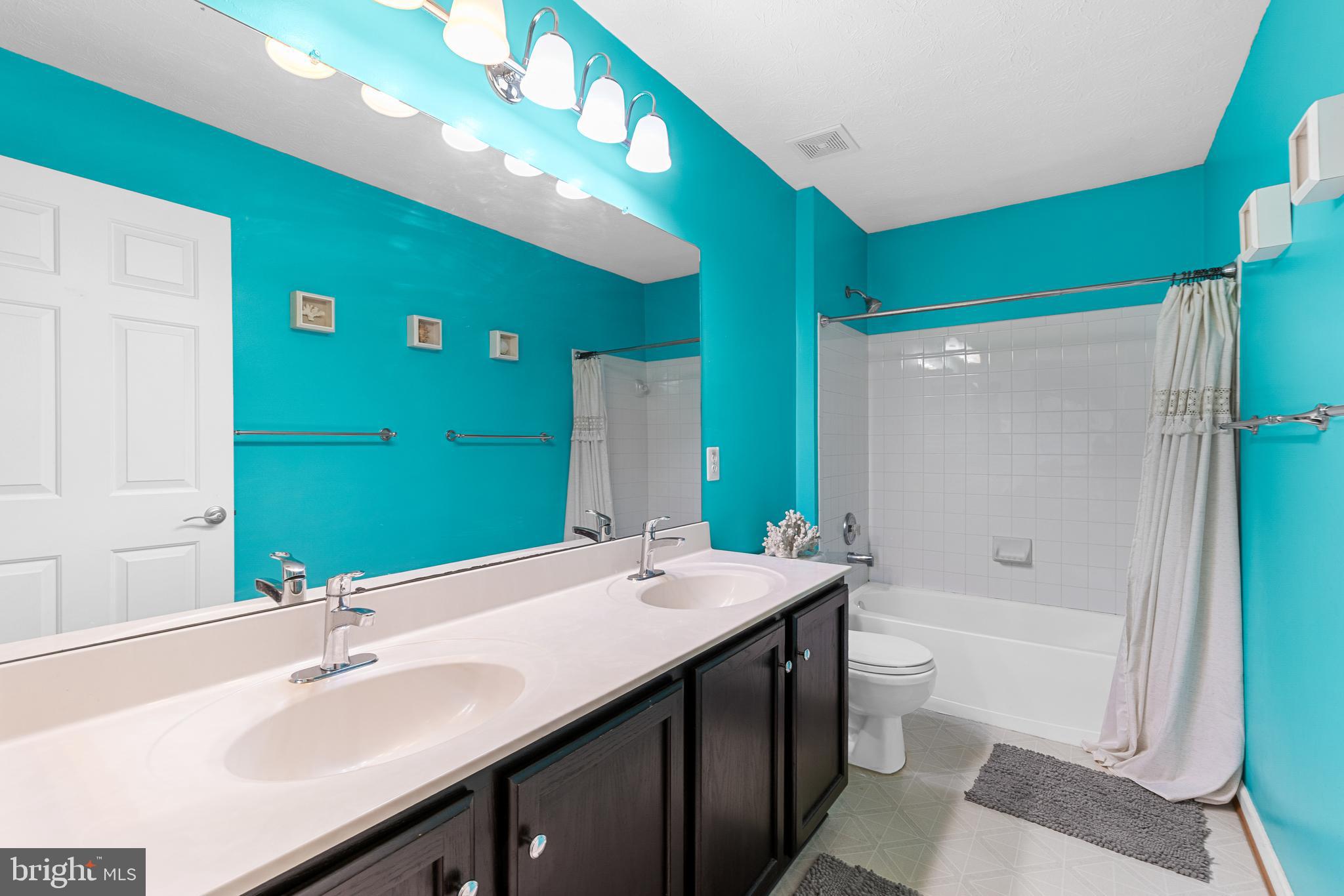 SPRING RIDGE - Residential