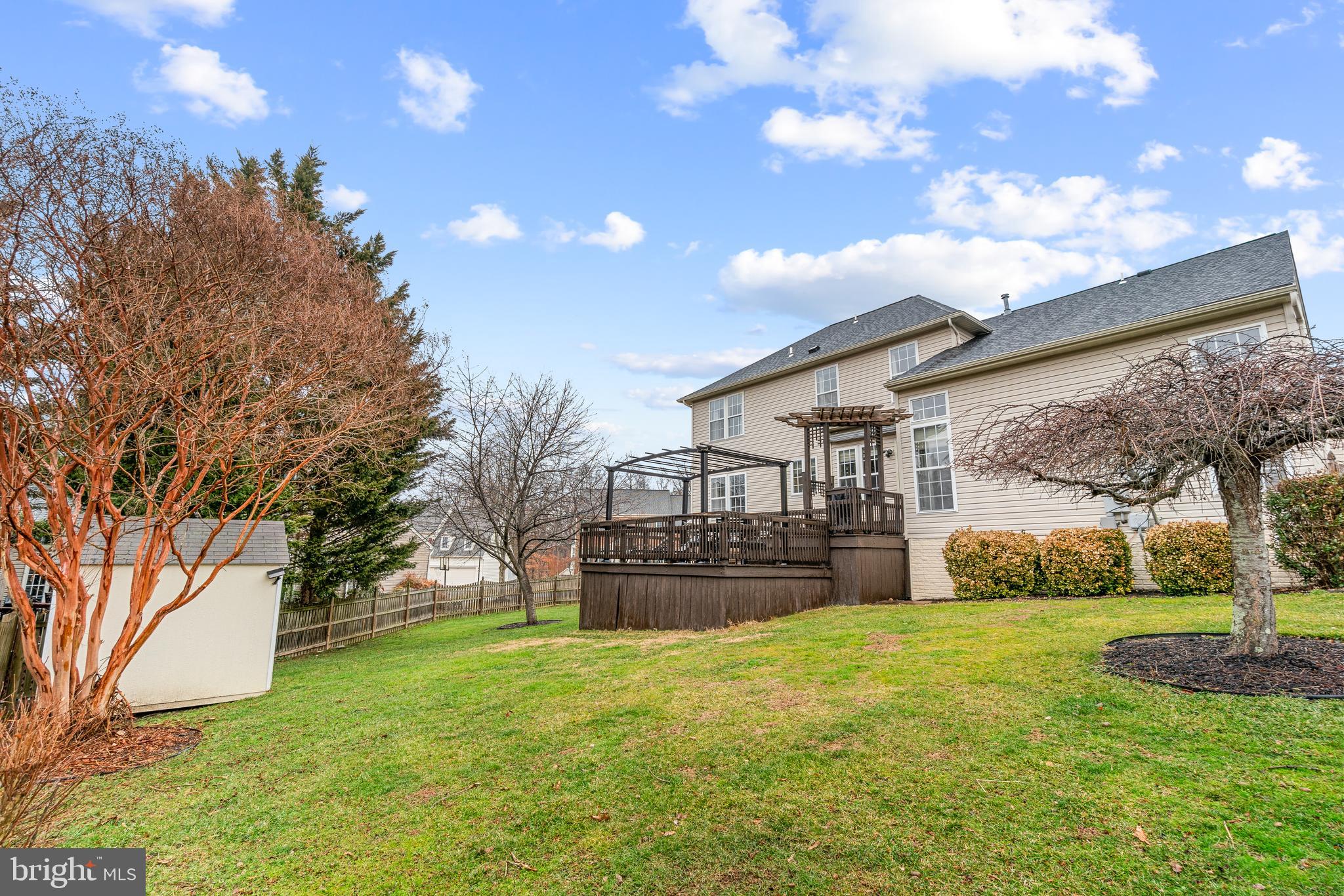 SPRING RIDGE - Residential