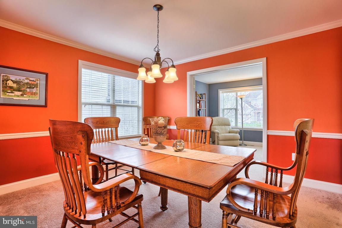 HEMPFIELD CROSSING - Residential