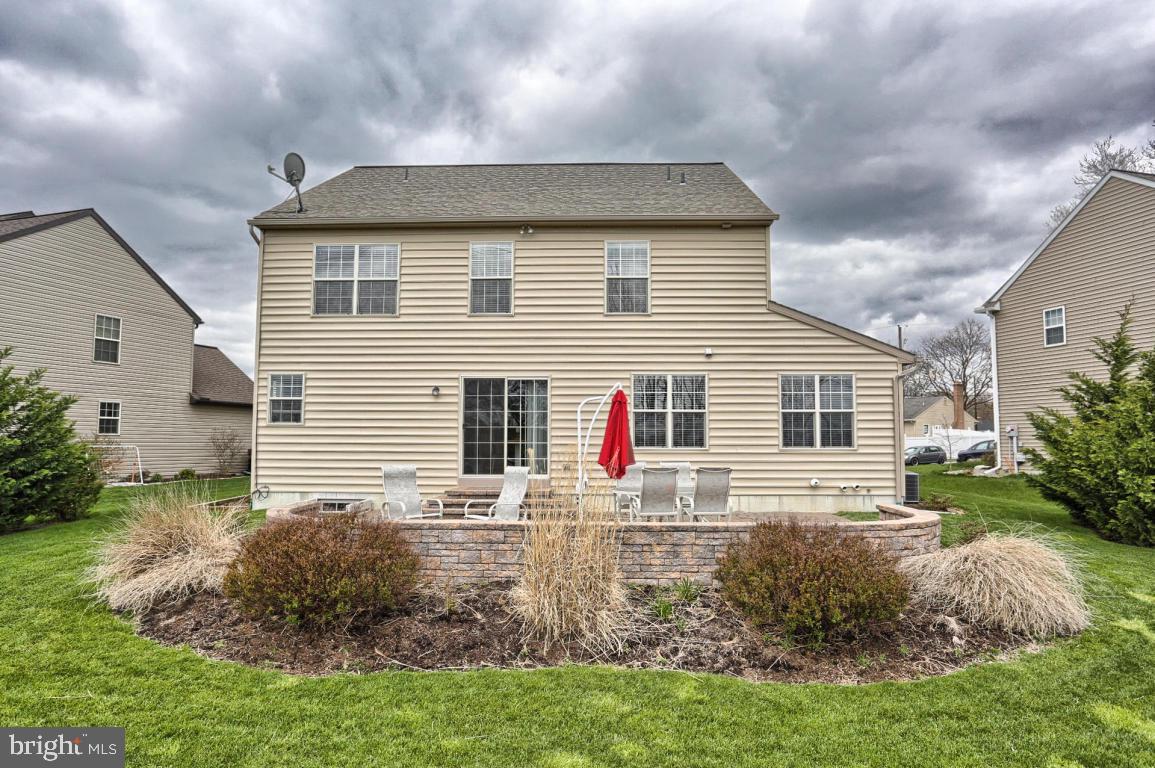 HEMPFIELD CROSSING - Residential