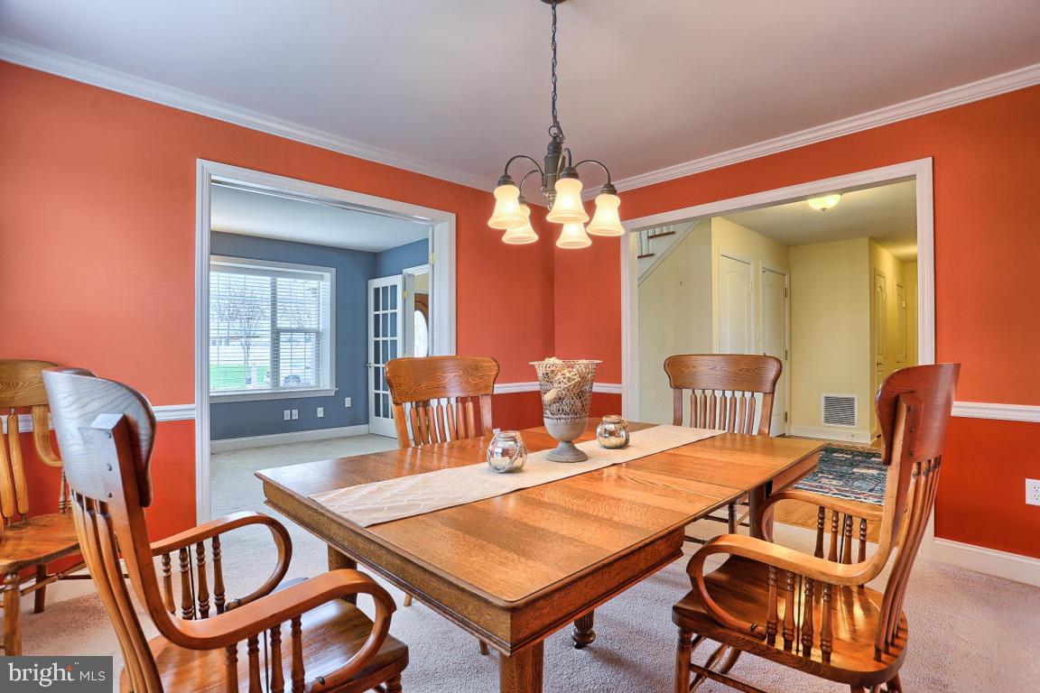 HEMPFIELD CROSSING - Residential