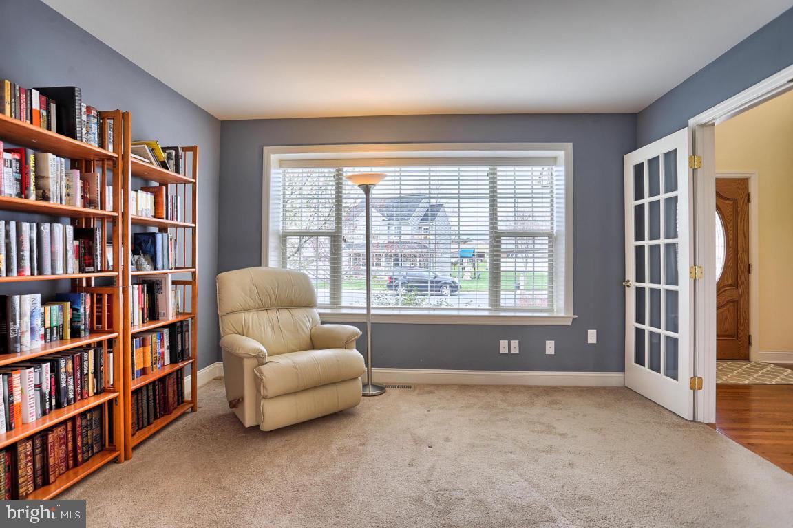 HEMPFIELD CROSSING - Residential