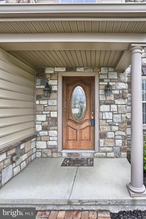 HEMPFIELD CROSSING - Residential