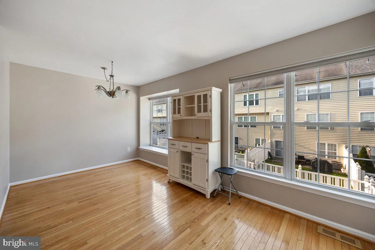 Marlton, New Jersey 08053, United States, 3 Bedrooms Bedrooms, ,4 BathroomsBathrooms,Residential,Active,156824