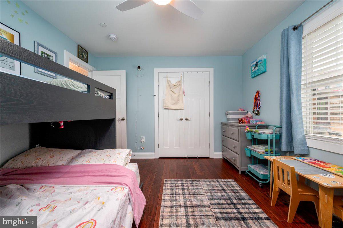 MURRAY HILL - Residential