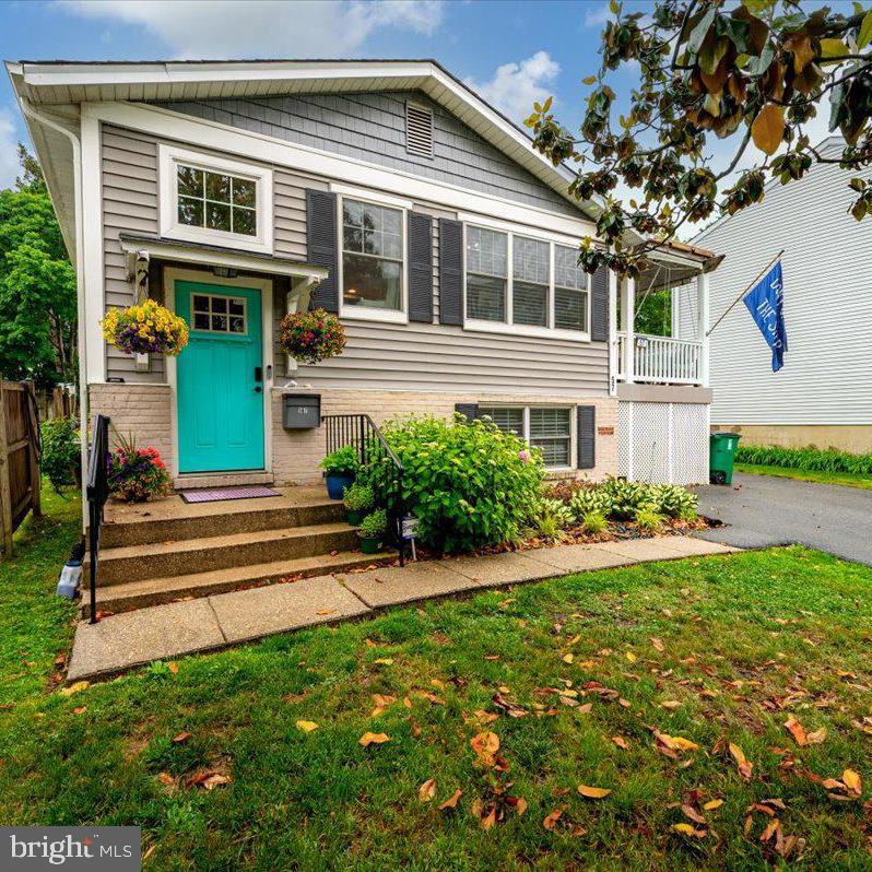 MURRAY HILL - Residential