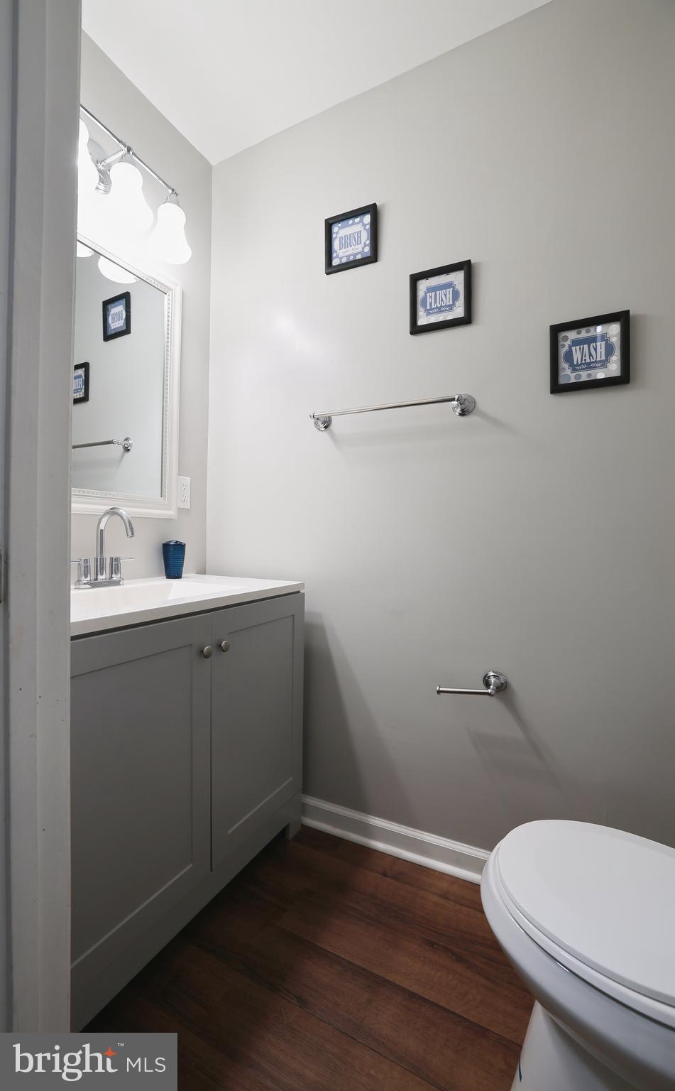 HAMLET WOODS - Residential