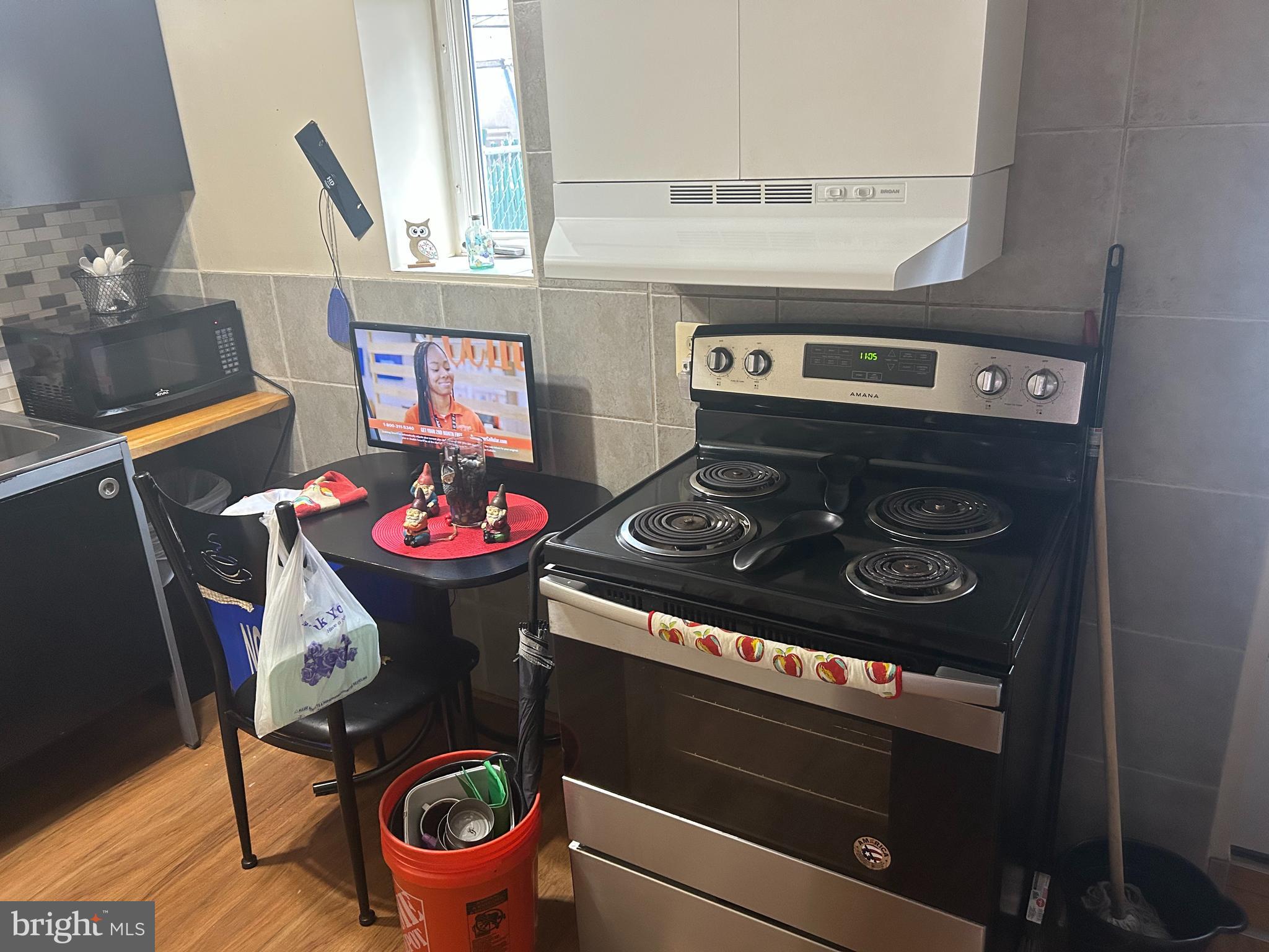 WEST KENSINGTON - Residential Income