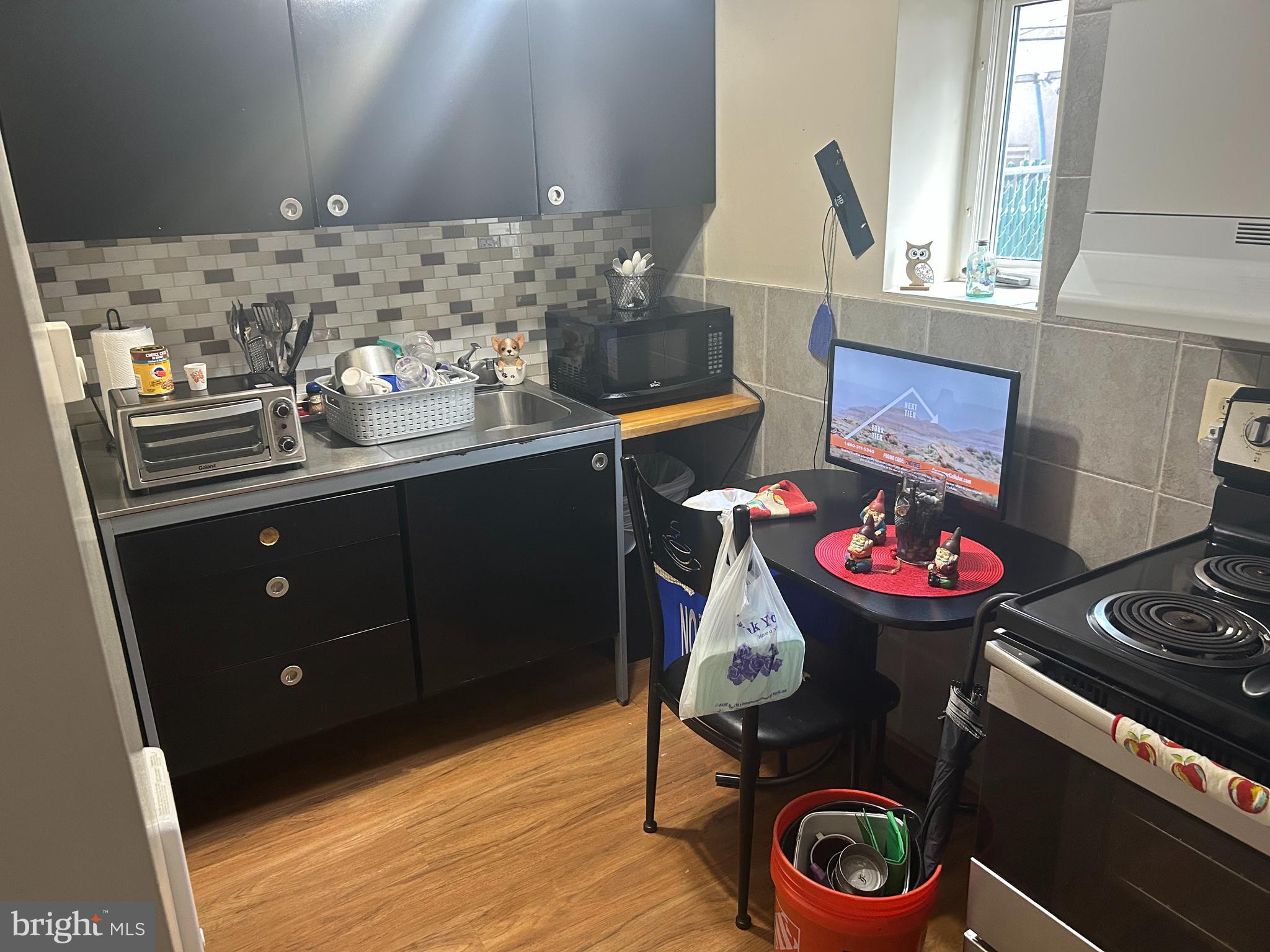 WEST KENSINGTON - Residential Income