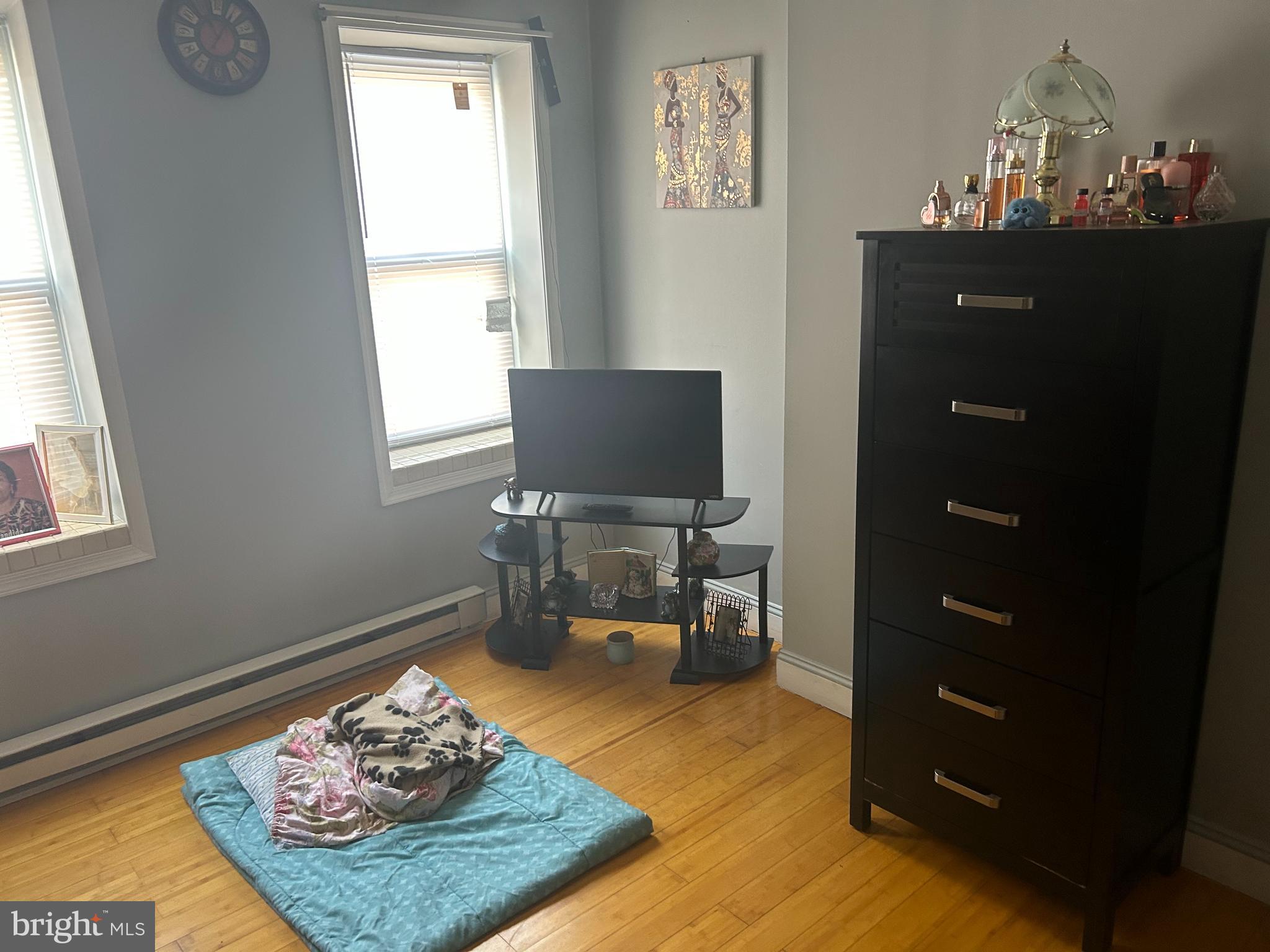 WEST KENSINGTON - Residential Income