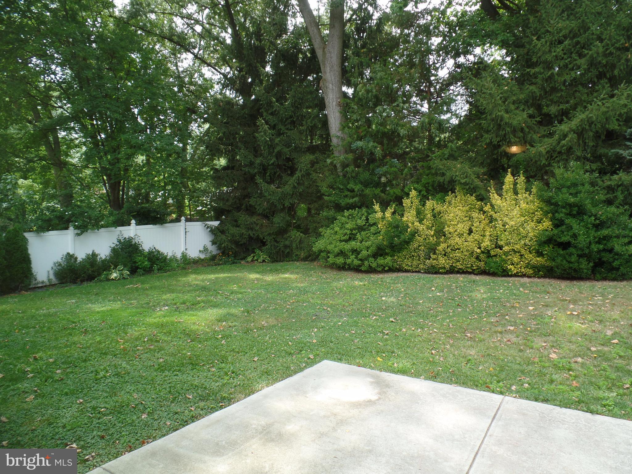 STONEWALL MANOR - Residential