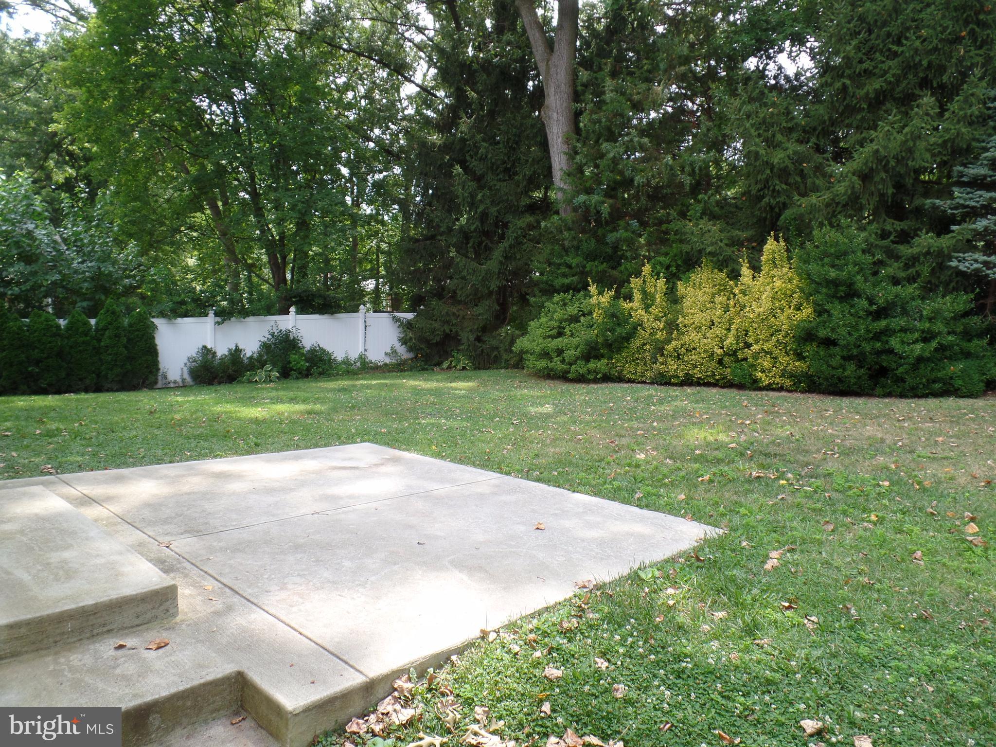 STONEWALL MANOR - Residential