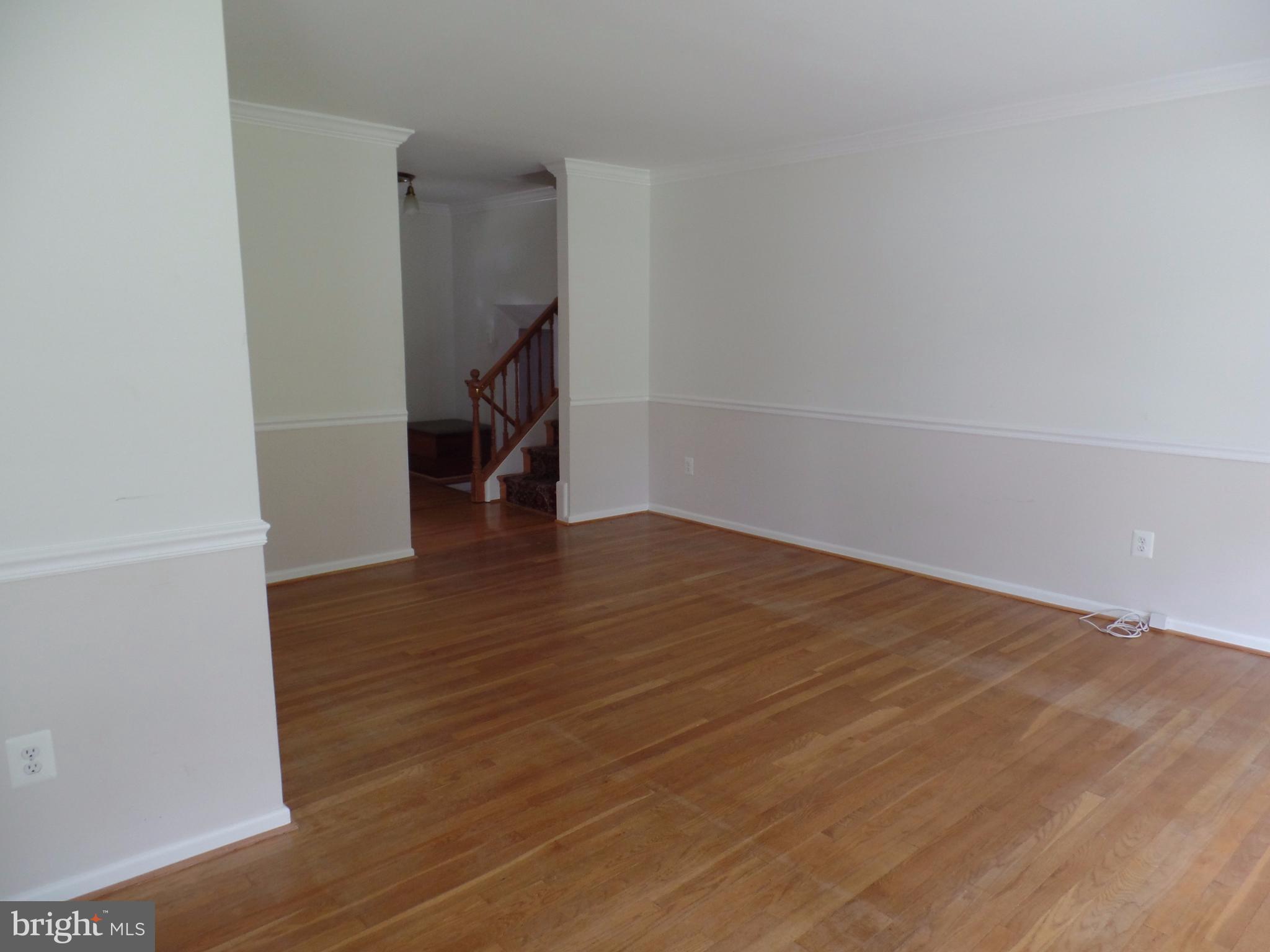 STONEWALL MANOR - Residential