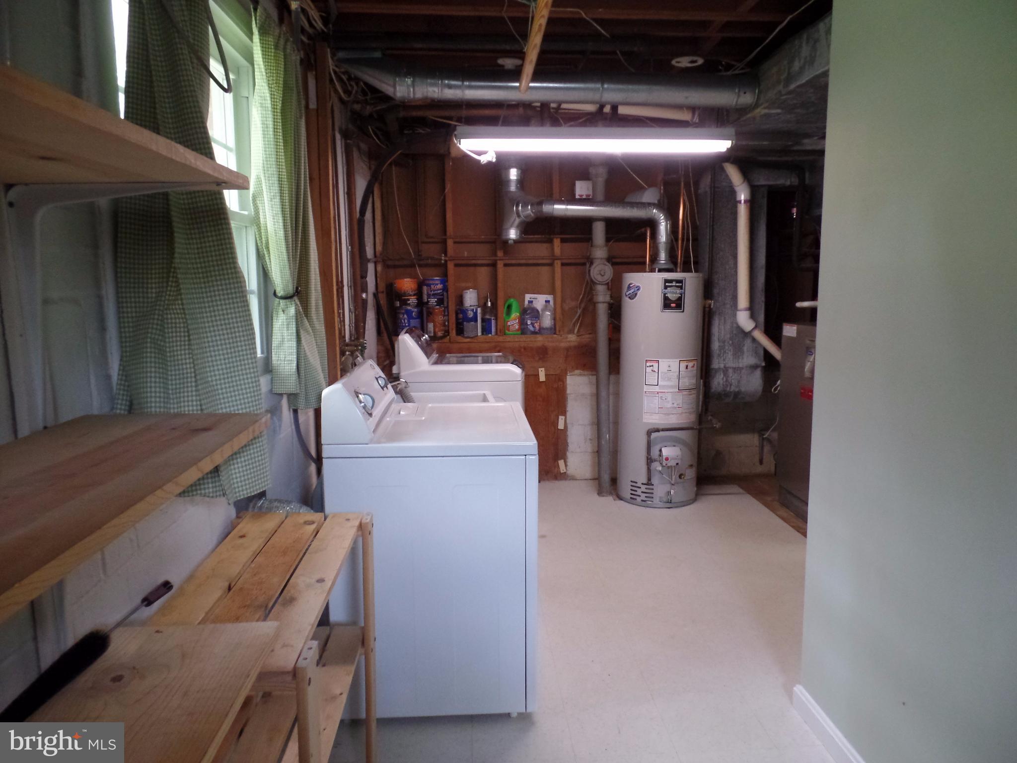 STONEWALL MANOR - Residential