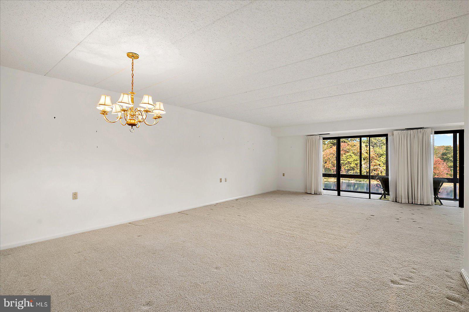 CANAL WOODS III - Residential