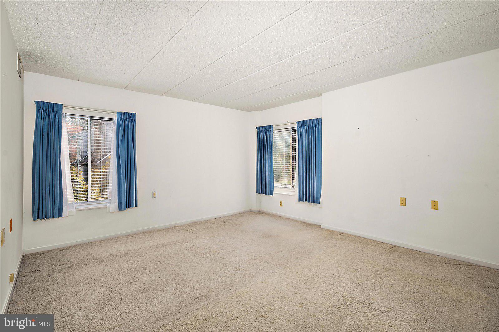 CANAL WOODS III - Residential