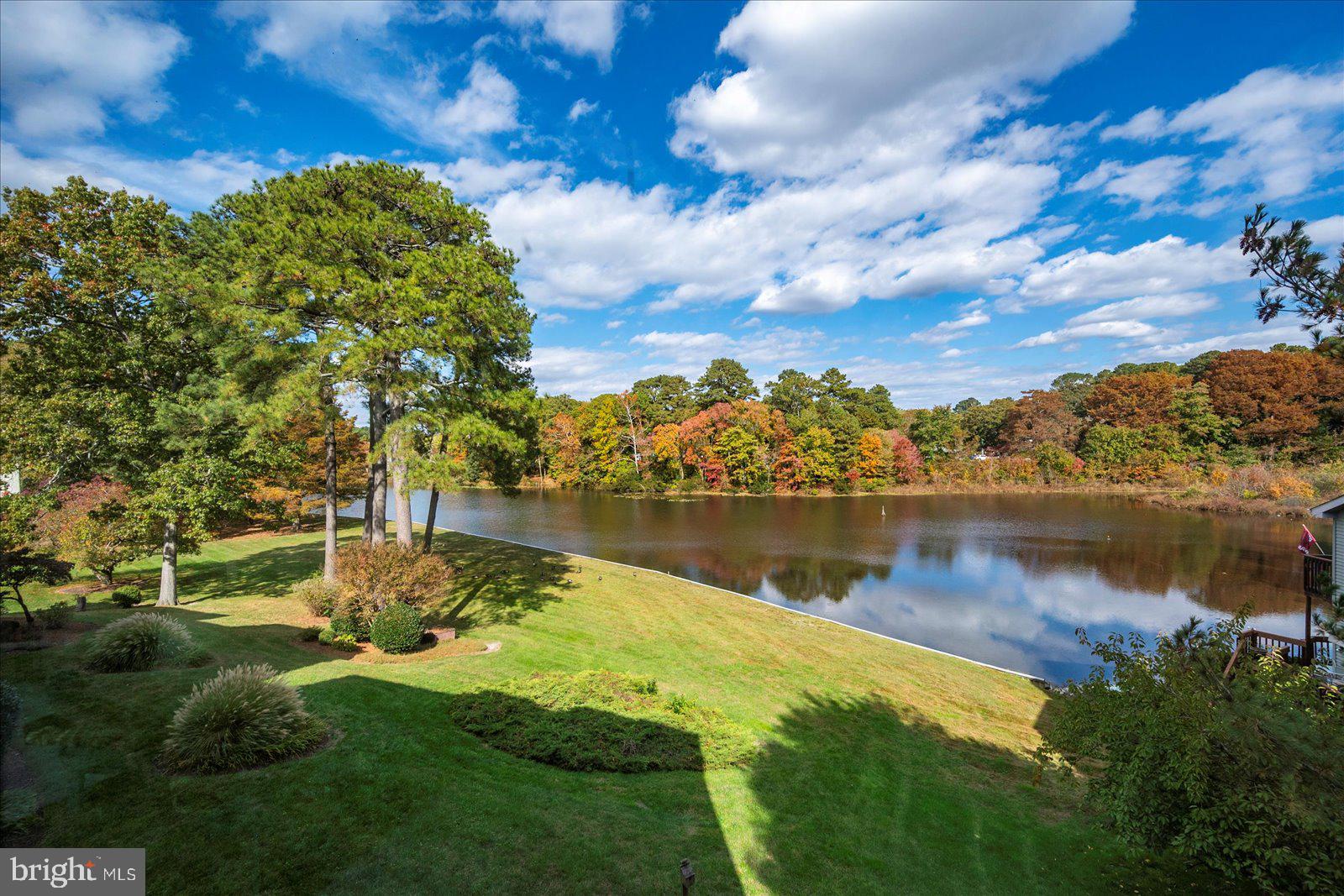 CANAL WOODS III - Residential