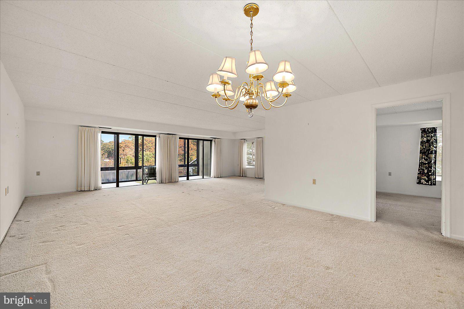 CANAL WOODS III - Residential