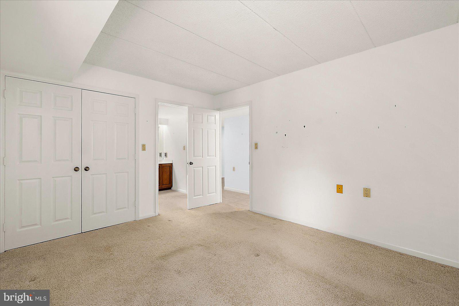 CANAL WOODS III - Residential