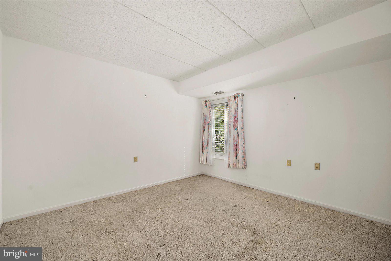 CANAL WOODS III - Residential