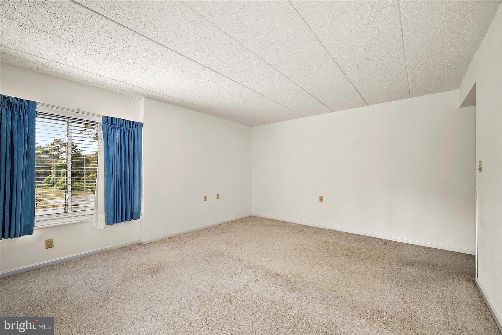 CANAL WOODS III - Residential