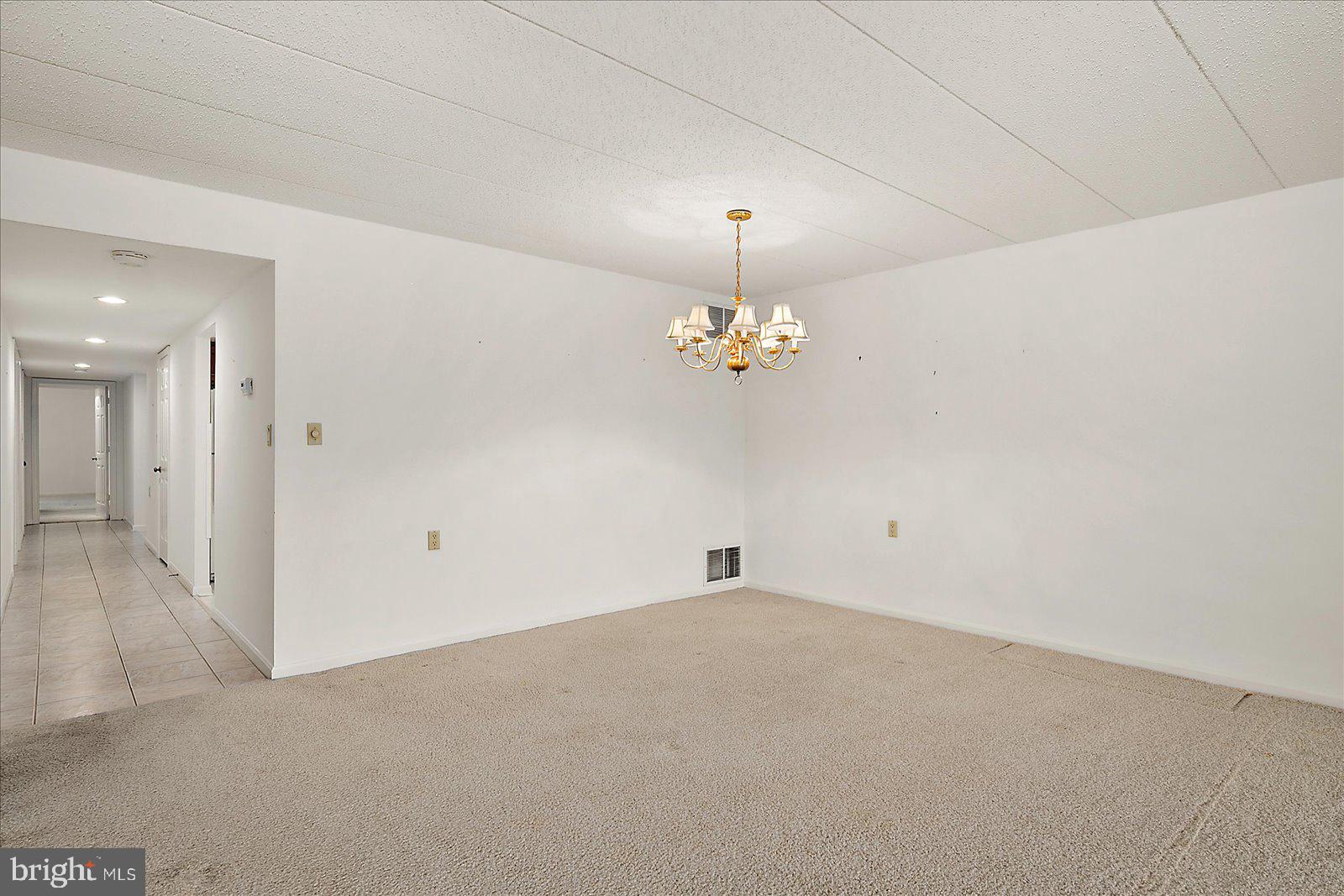 CANAL WOODS III - Residential