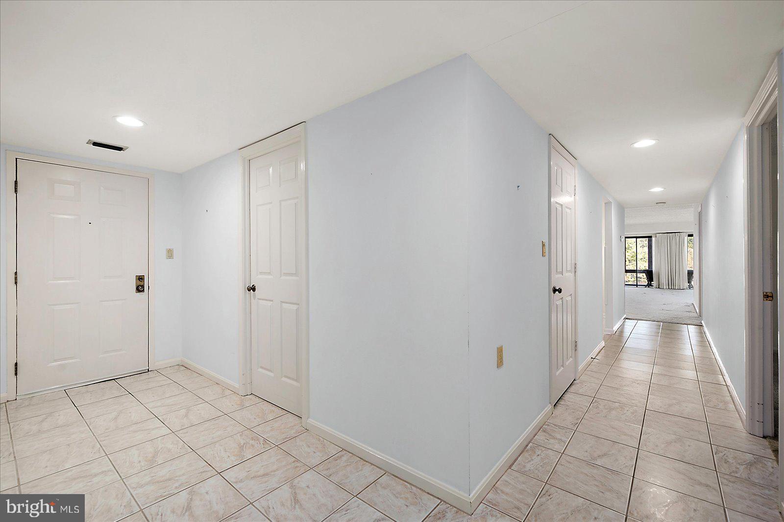 CANAL WOODS III - Residential