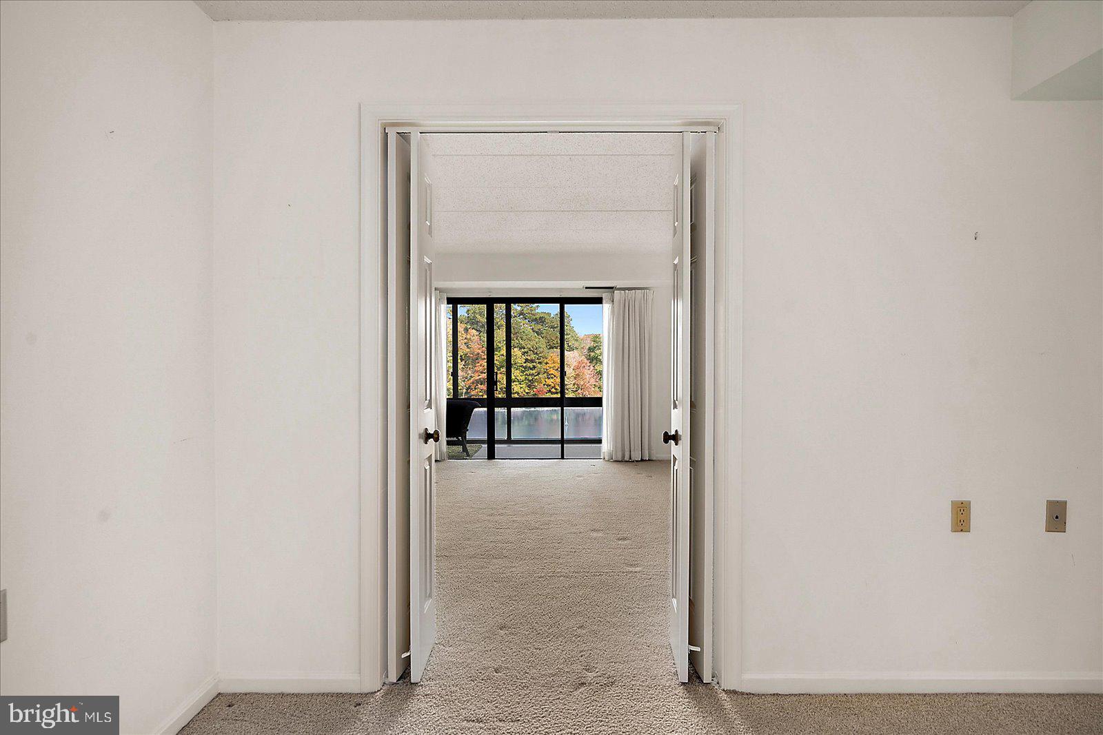 CANAL WOODS III - Residential