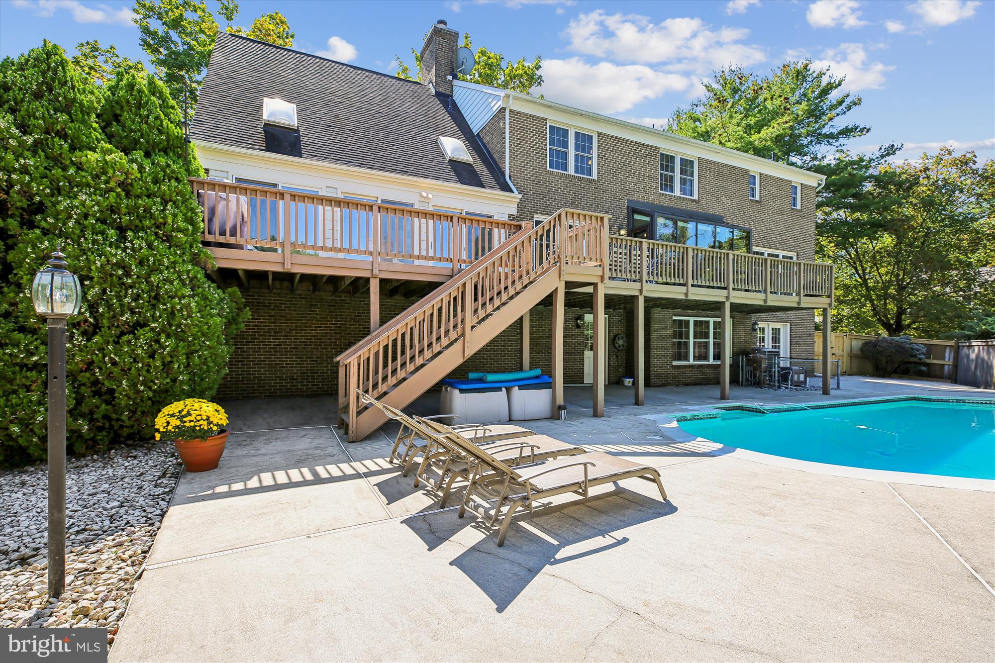 BEDFORDSHIRE - Residential