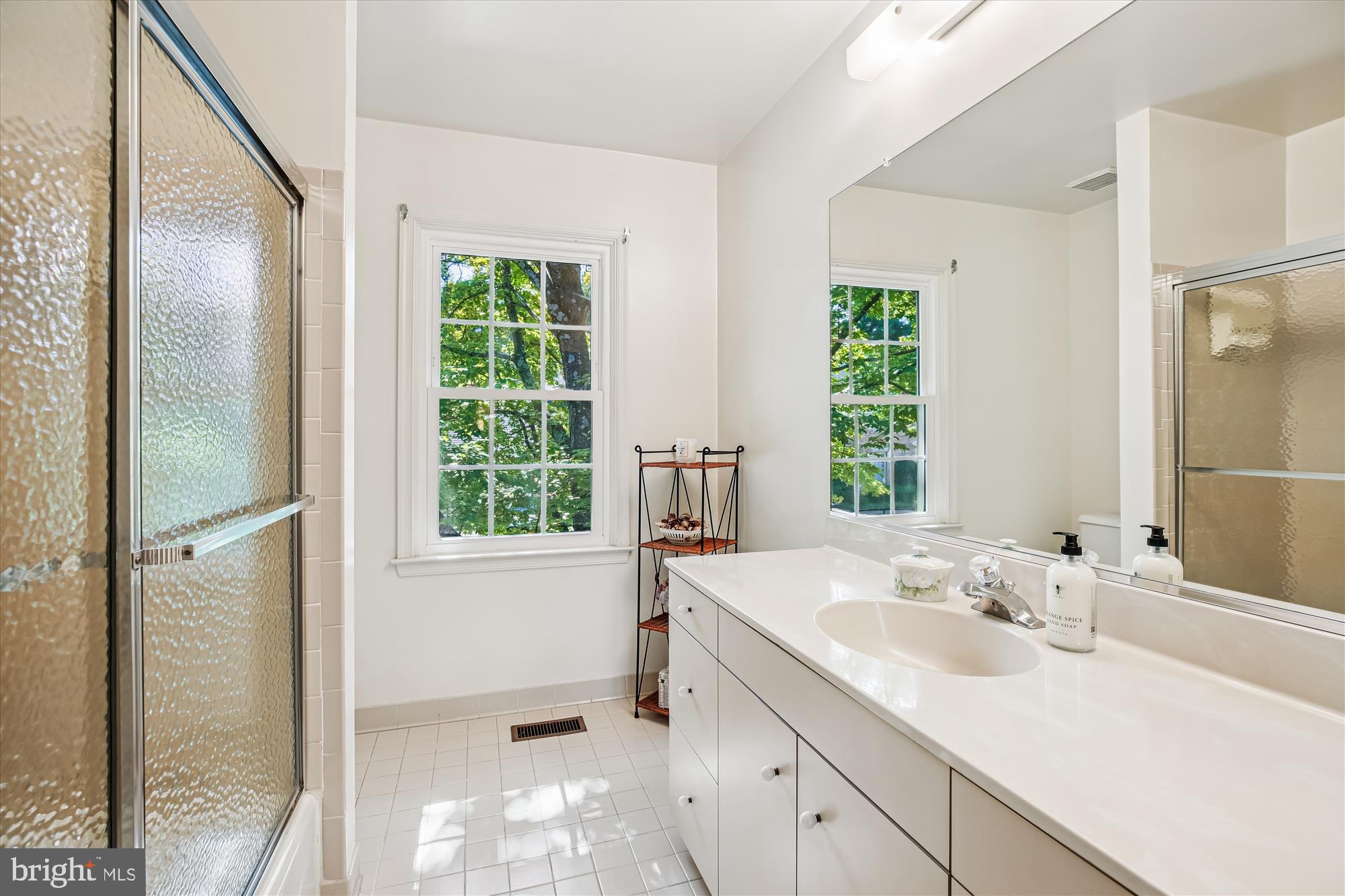 BEDFORDSHIRE - Residential