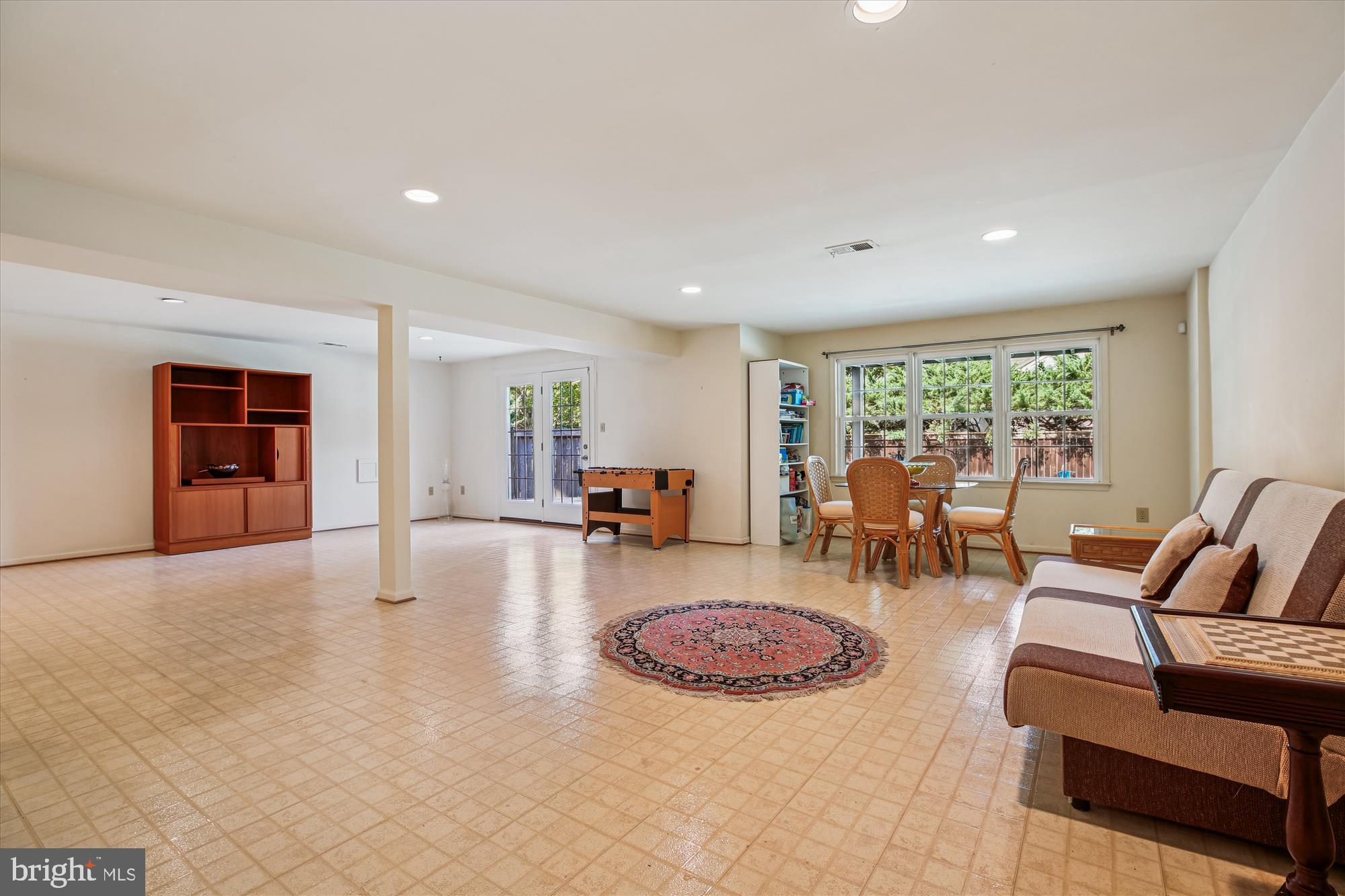 BEDFORDSHIRE - Residential