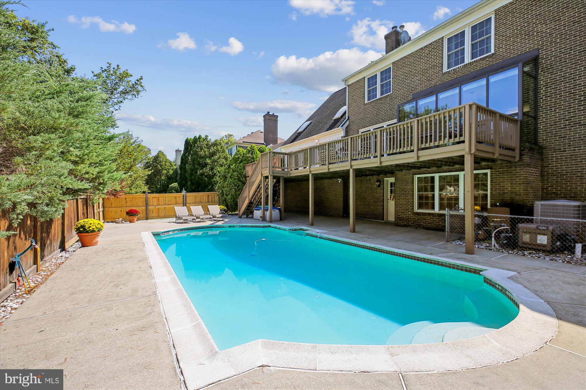 BEDFORDSHIRE - Residential