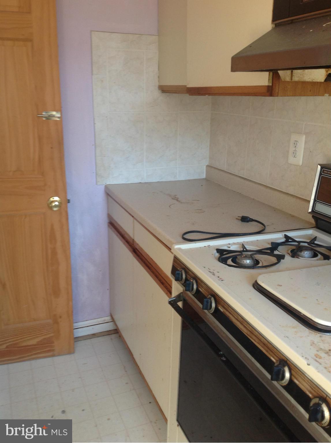 YATES VILLAGE - Residential