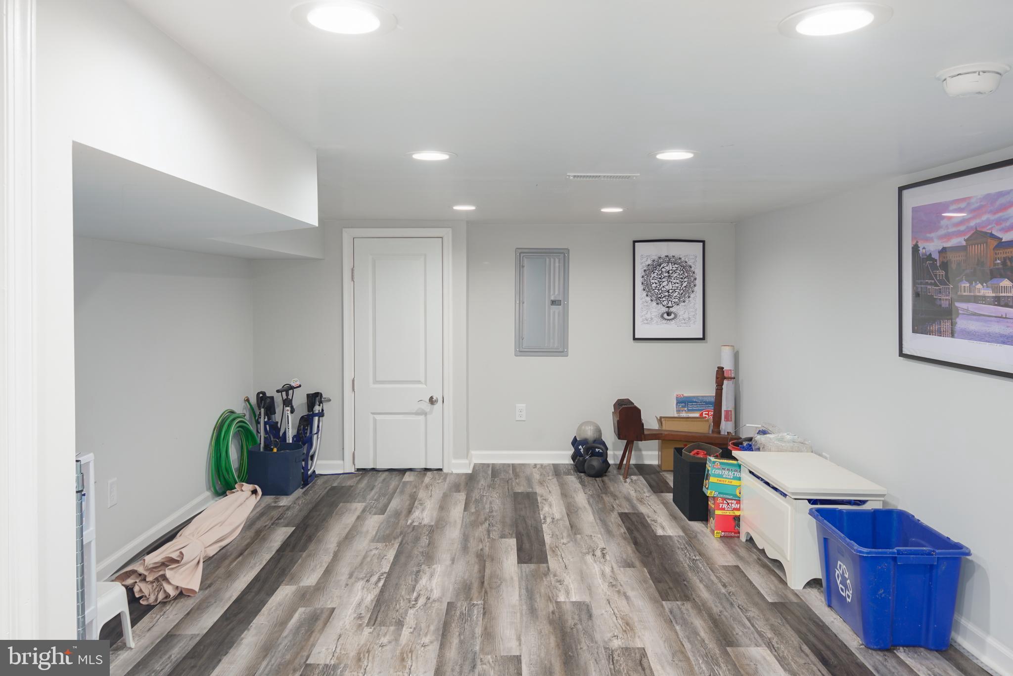 SHARSWOOD - Residential Lease