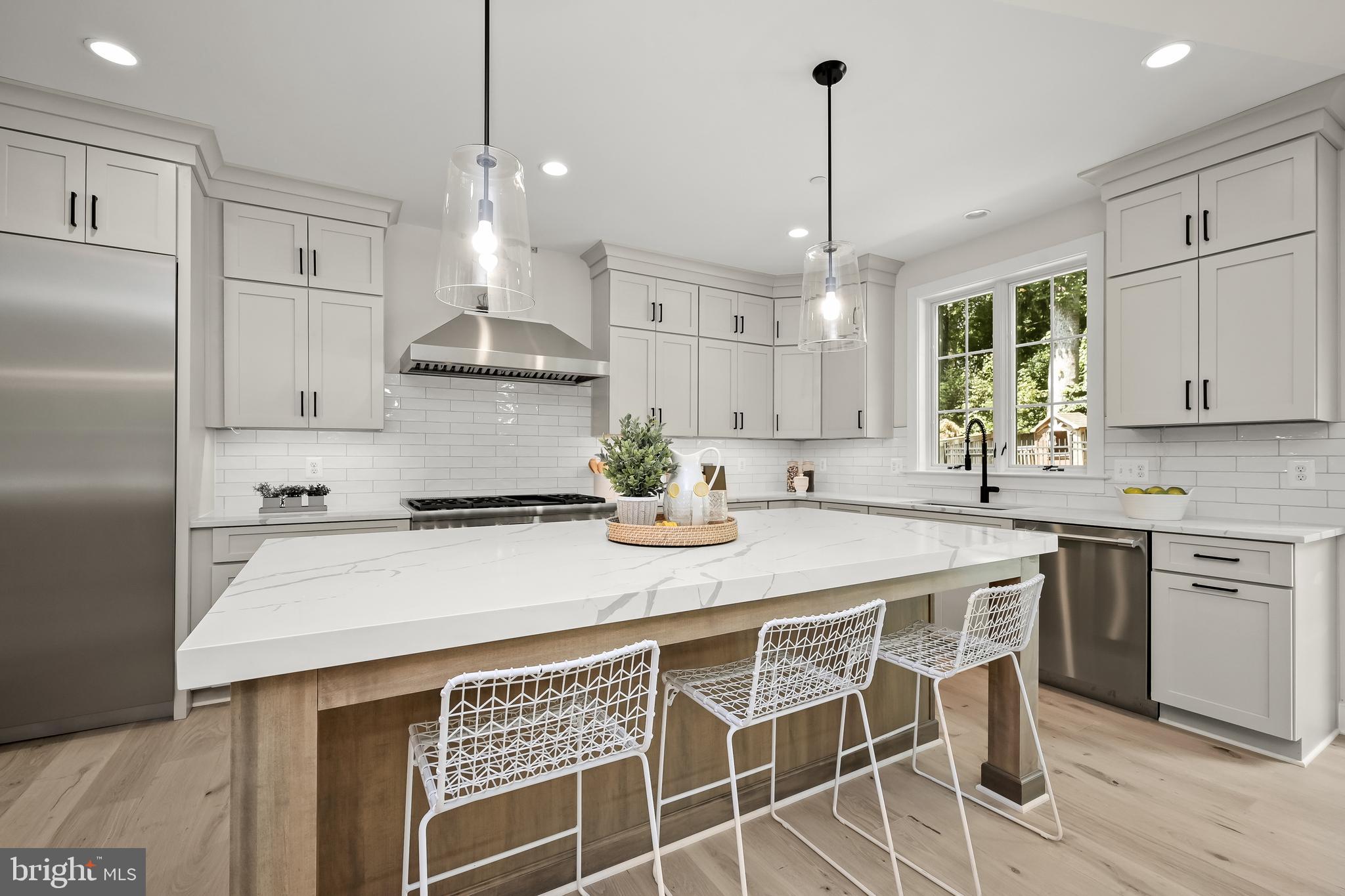 ROCK CREEK FOREST - Residential