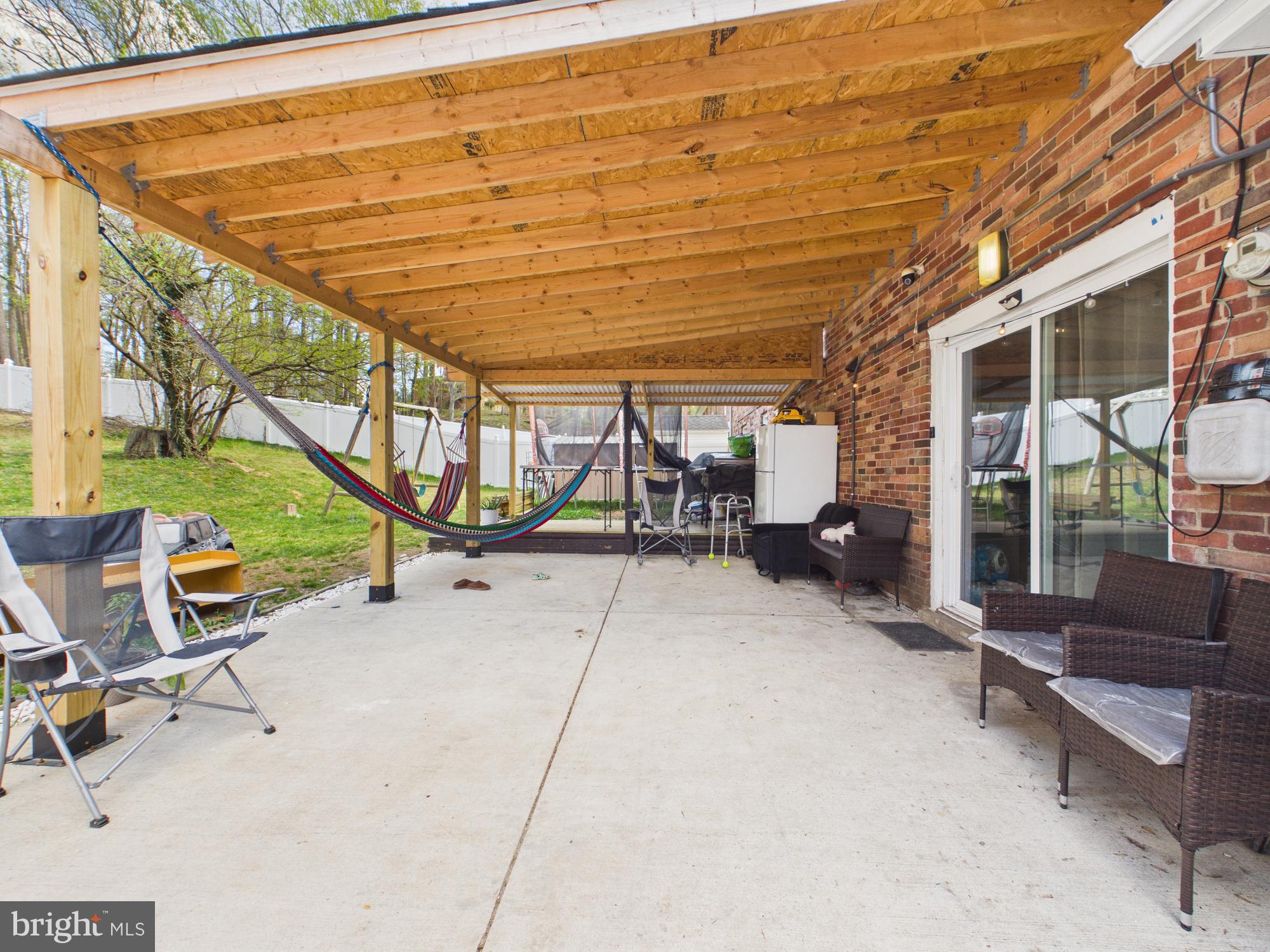 WOODBERRY FOREST - Residential