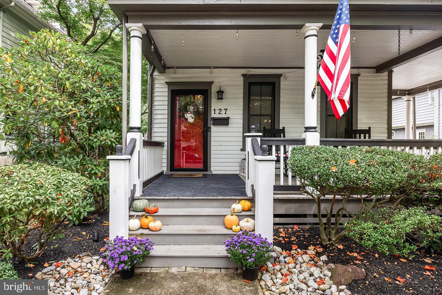 127 WEST END