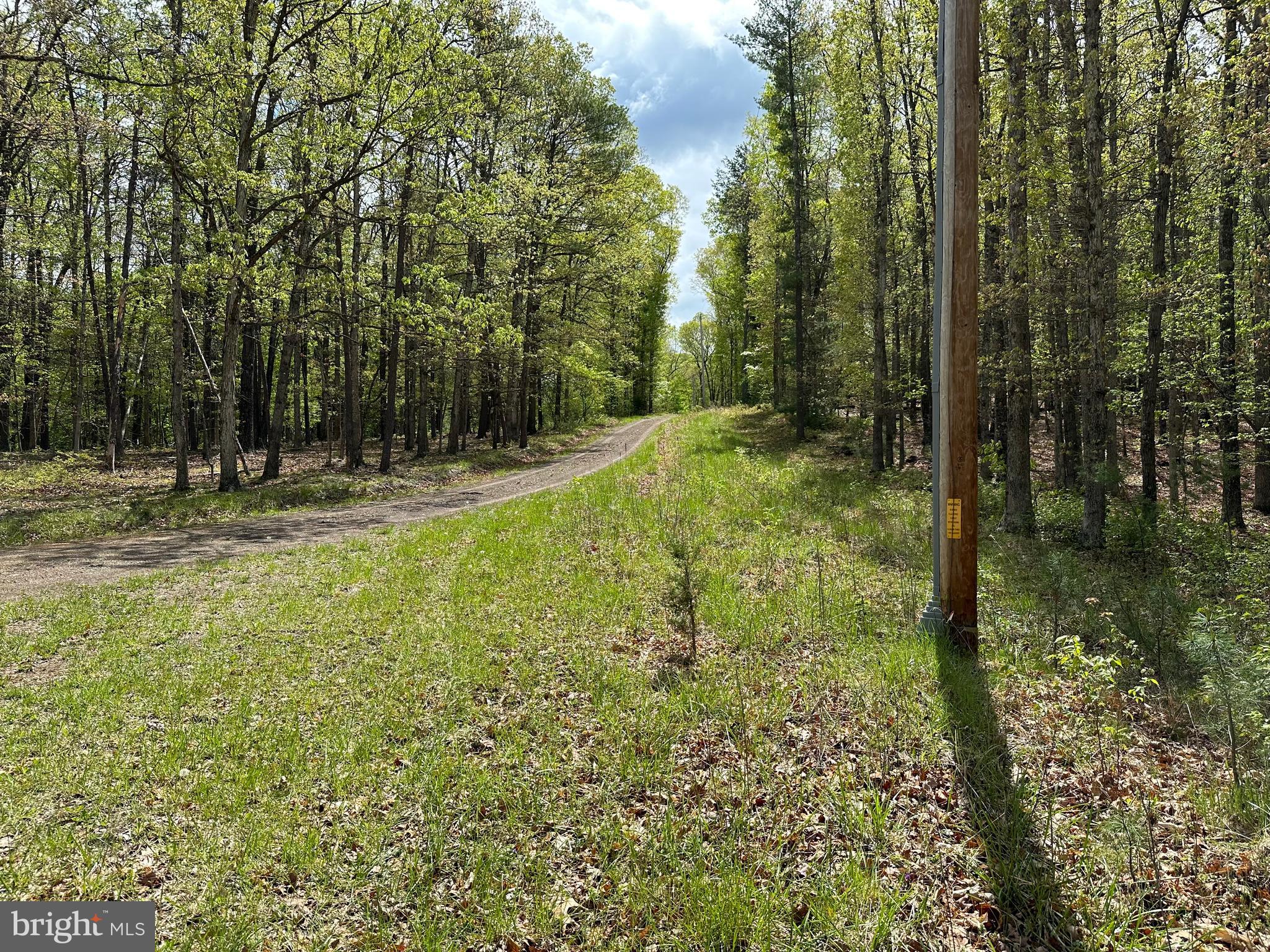 CACAPON MOUNTAIN RETREAT - Land