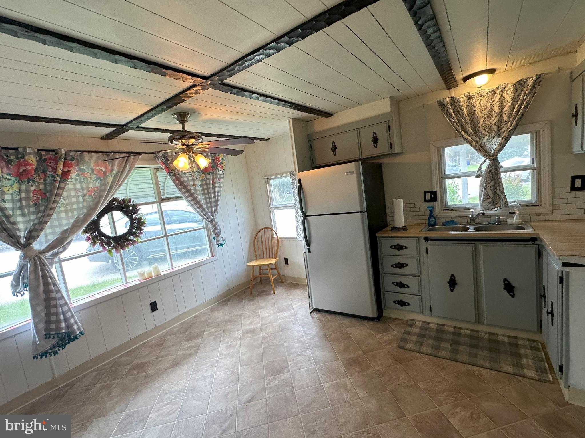 LAWSON MHP - Residential