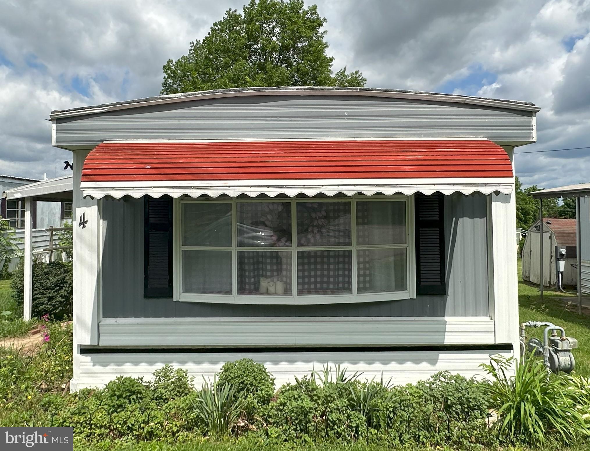 LAWSON MHP - Residential