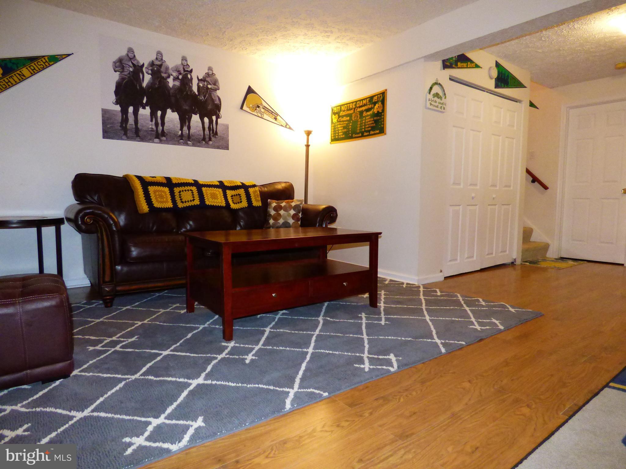 MAJORS CHOICE - Residential