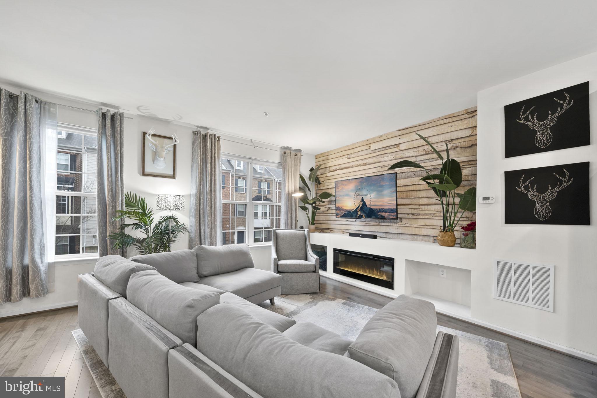 WESTPHALIA ROW - Residential